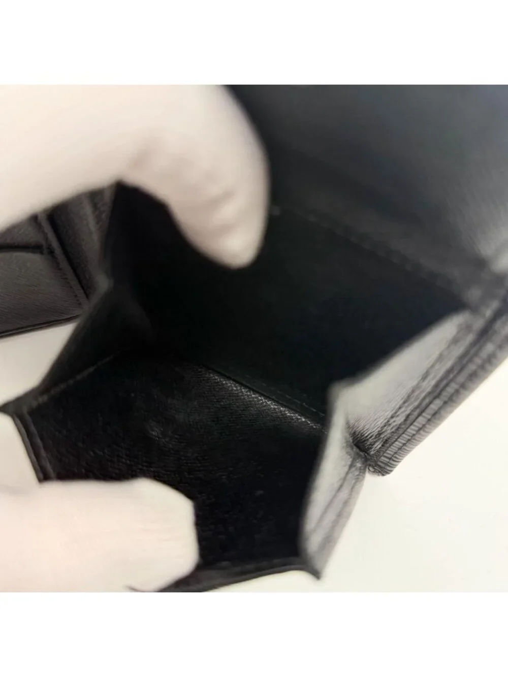 Louis Vuitton Portefeuille Marco Epi Black Leather Compact Wallet
